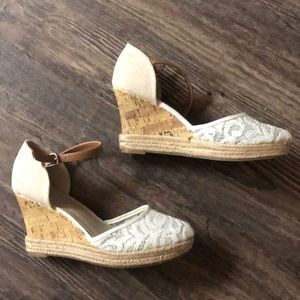 Wedges with beautiful lace